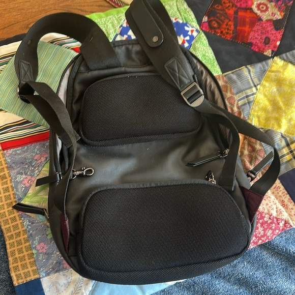 Sherpaani Backpack - Picture 3 of 4